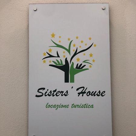 Sisters' House Διαμέρισμα Μπάρι Εξωτερικό φωτογραφία