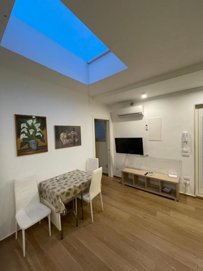 Sisters' House Διαμέρισμα Μπάρι Εξωτερικό φωτογραφία