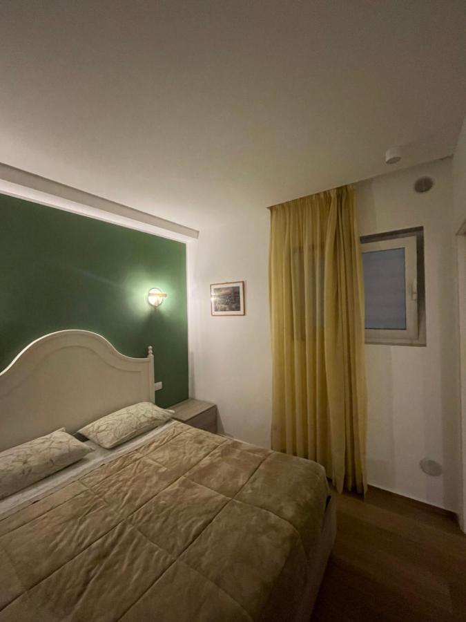 Sisters' House Διαμέρισμα Μπάρι Εξωτερικό φωτογραφία